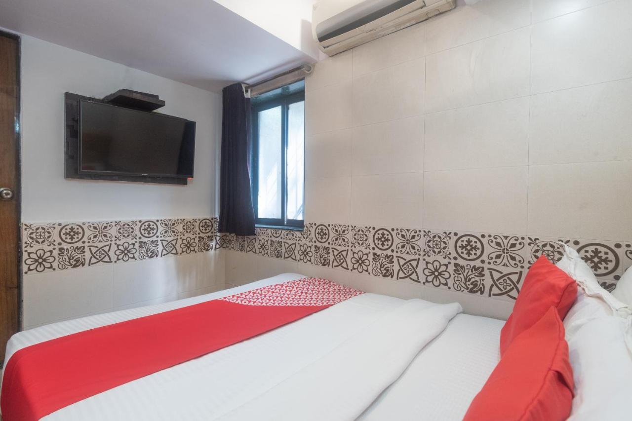 Oyo 49867 Hotel Kalpana Residency Mumbai Exterior foto