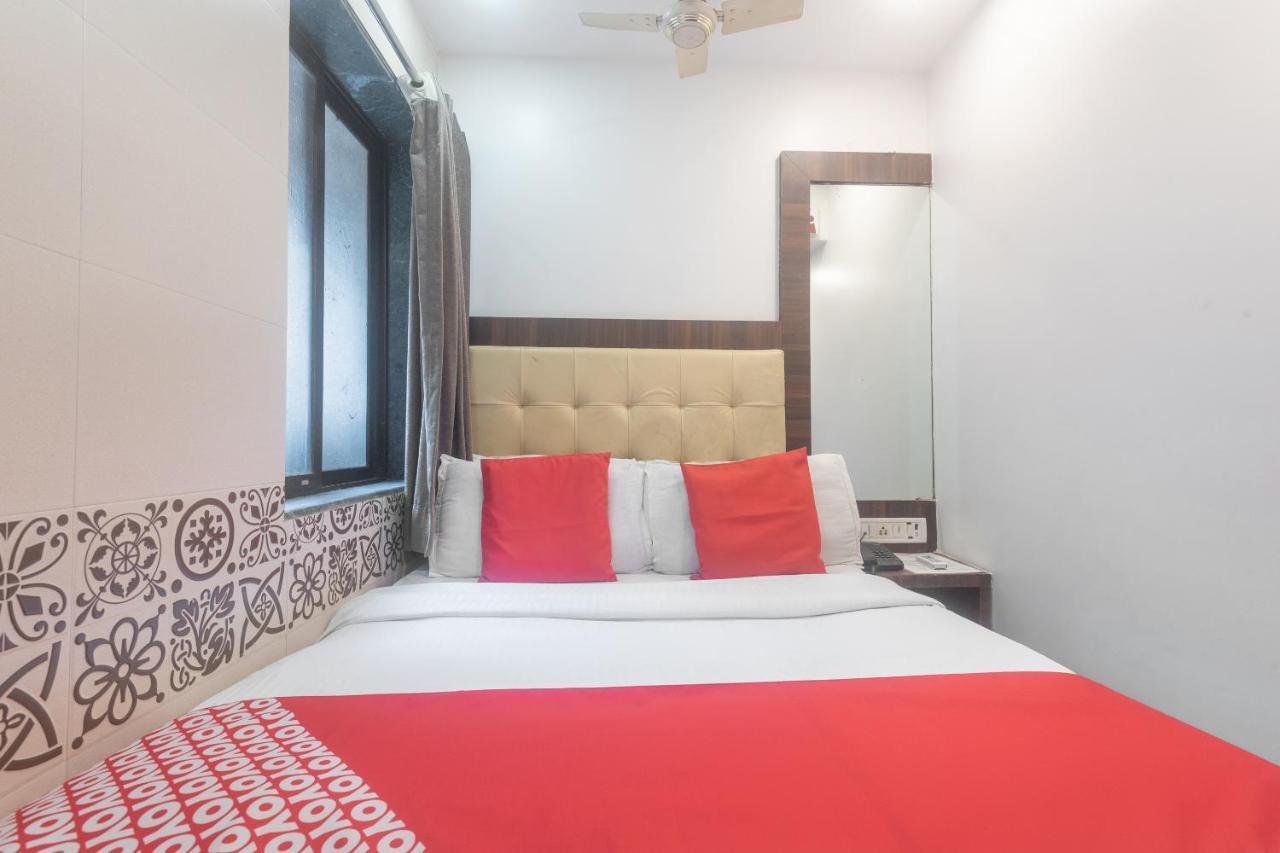 Oyo 49867 Hotel Kalpana Residency Mumbai Exterior foto