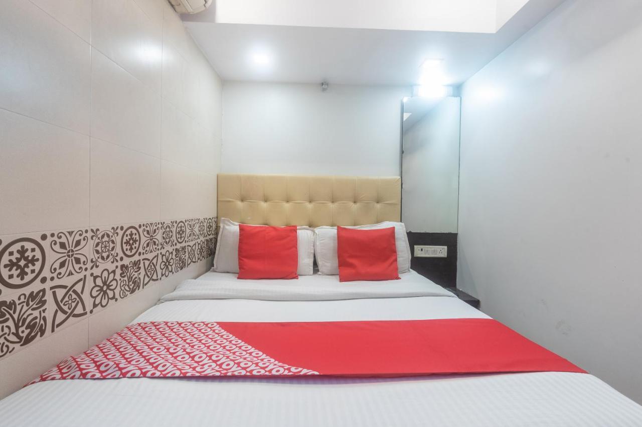 Oyo 49867 Hotel Kalpana Residency Mumbai Exterior foto